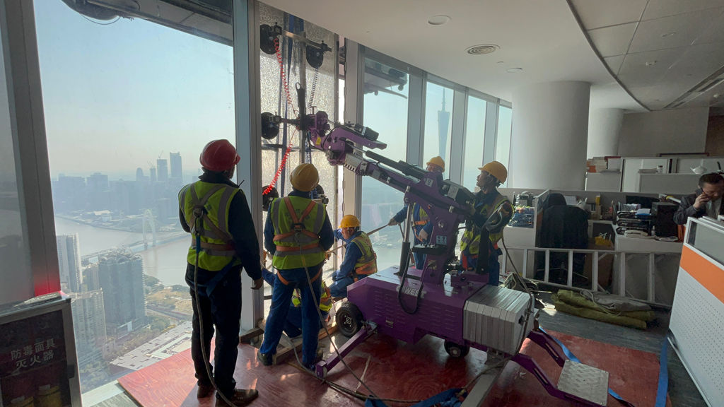 柯西机械广州西塔 (1).JPG