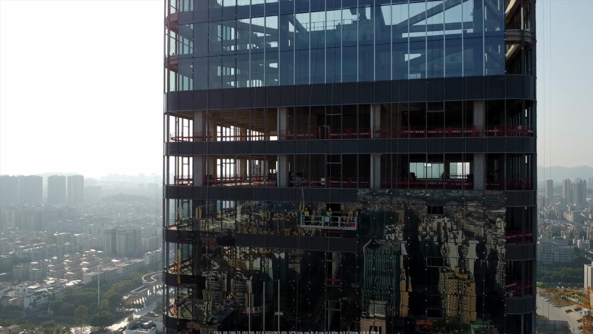  Cowest Machinery WSR-400MINI Enhancing Glass Installation in the Guangzhou Greater Bay Area Science and Innovation Center (4).jpg